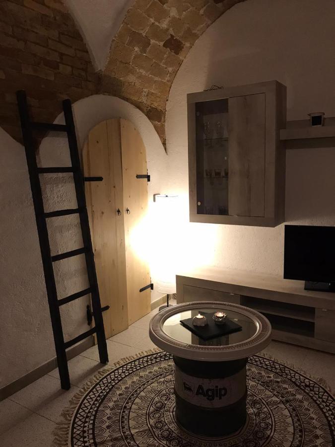 Da Vito E Lucia, Trilocale In Centro Storico Apartment Vasto Exterior photo